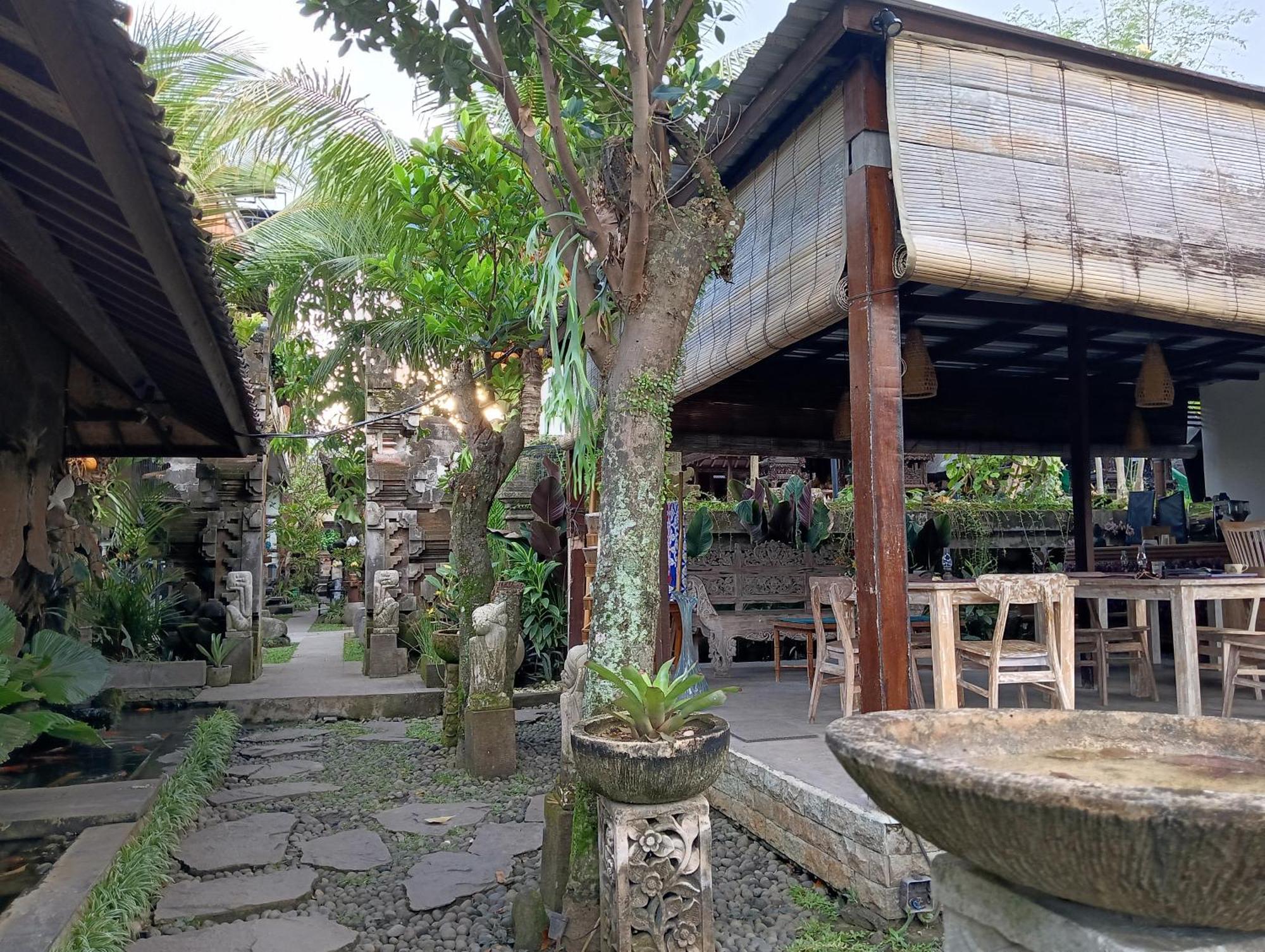 Liyer Spirit House Hotel Ubud  Exterior photo